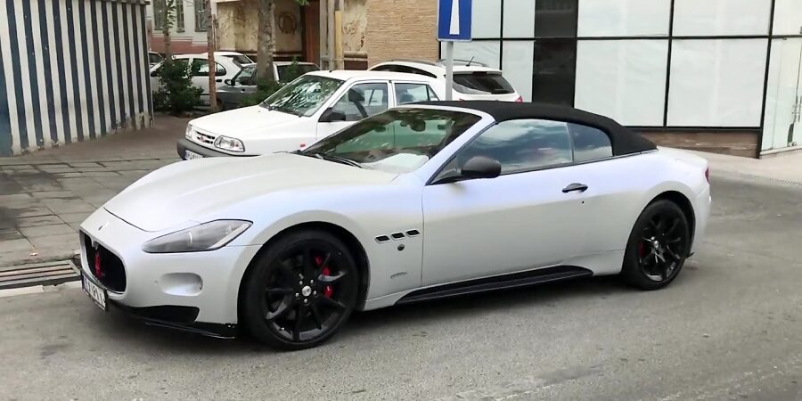 مبنای قیمت گذاری خودروهای تولید داخل مشمول مالیات، قیمت کارخانه و وارداتی، ارزش گمرکی با دلار ۴۲۰۰ تومانی است.